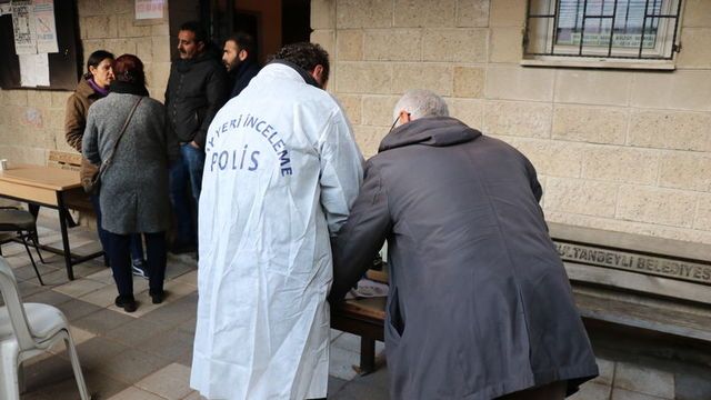 Sultanbeyli'de cemevine saldırı