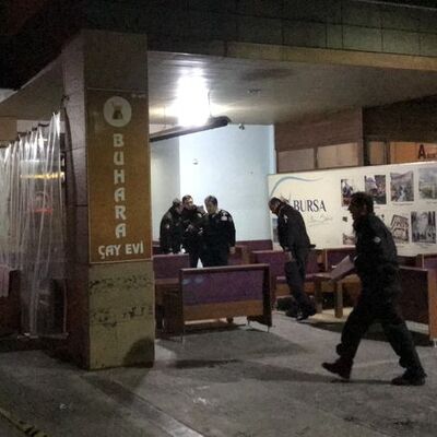 Bursa'da silahlı saldırı! Anbean kameraya yansıdı