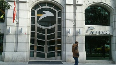 A&T Bank çalışma saatleri 2020