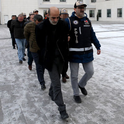 Bit pazarında işkenceyle haraç aldılar!