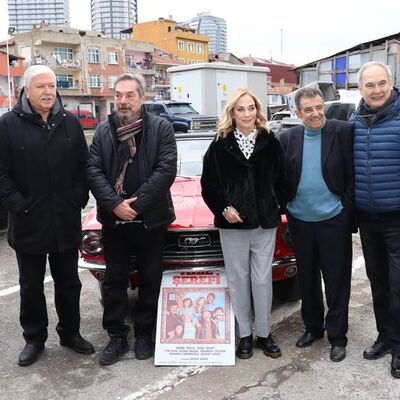 'Aile Şerefi' oyuncuları yıllar sonra bir araya geldi