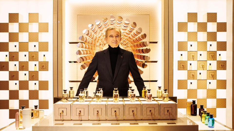 Dünyanın en zengin insanı değişti