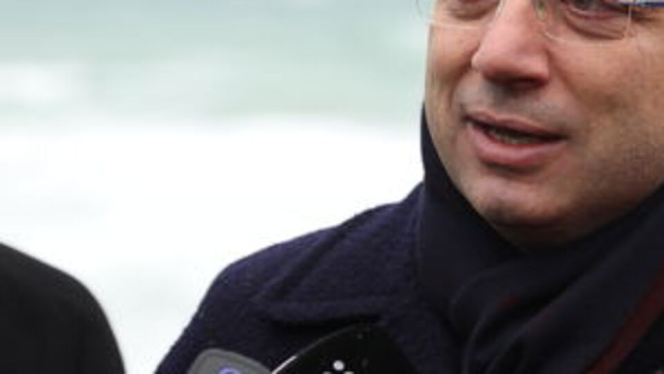 İmamoğlu: "Yalvarıyorum vazgeçin!"