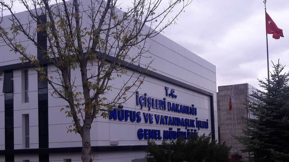 Nüfus müdürlüğü çalışma saatleri 2020