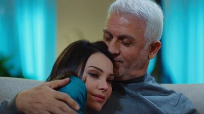 Nadir, Halit'i Leyla ile tehdit ediyor!