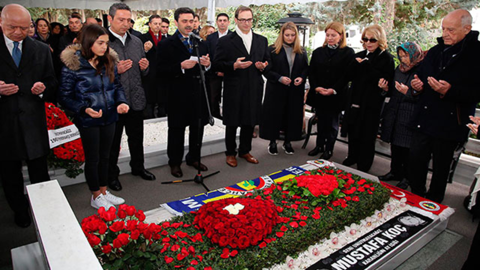 Mustafa Koç mezarı başında anıldı 