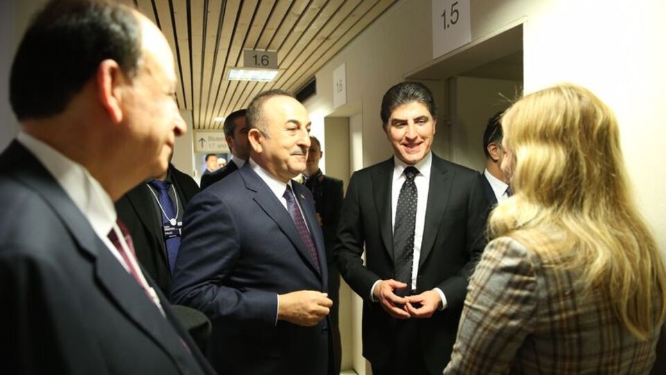 Çavuşoğlu, IKBY Başbakanı Barzani ile görüştü
