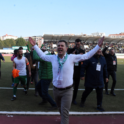 Tarihi başarıya prim!