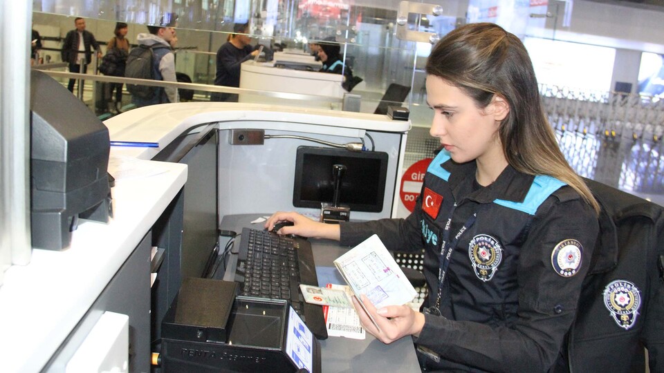 İstanbul Havalimanı'nda göreve başladılar