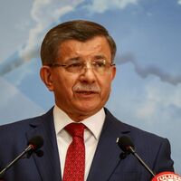 Davutoğlu'ndan Bilim ve Sanat Vakfı açıklaması