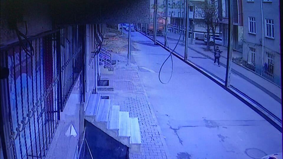 Sokak ortasında pompalı dehşeti!