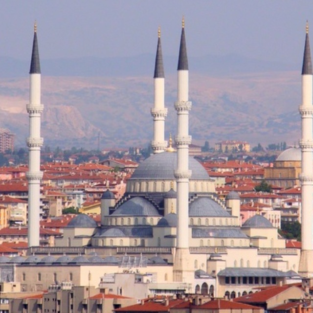 Ankara Cuma namazı saat kaçta?