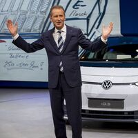 VW CEO'sundan Tesla'ya: 'Geliyoruz'