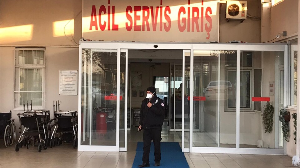 Çinli kadın için hastanede yoğun tedbir!