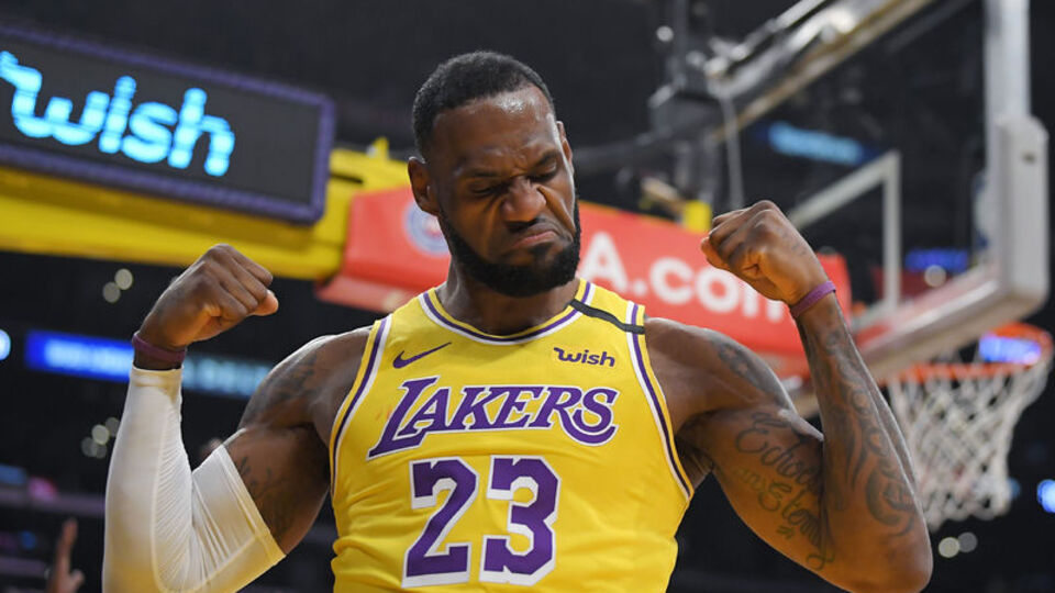 LeBron James'ten triple-double!