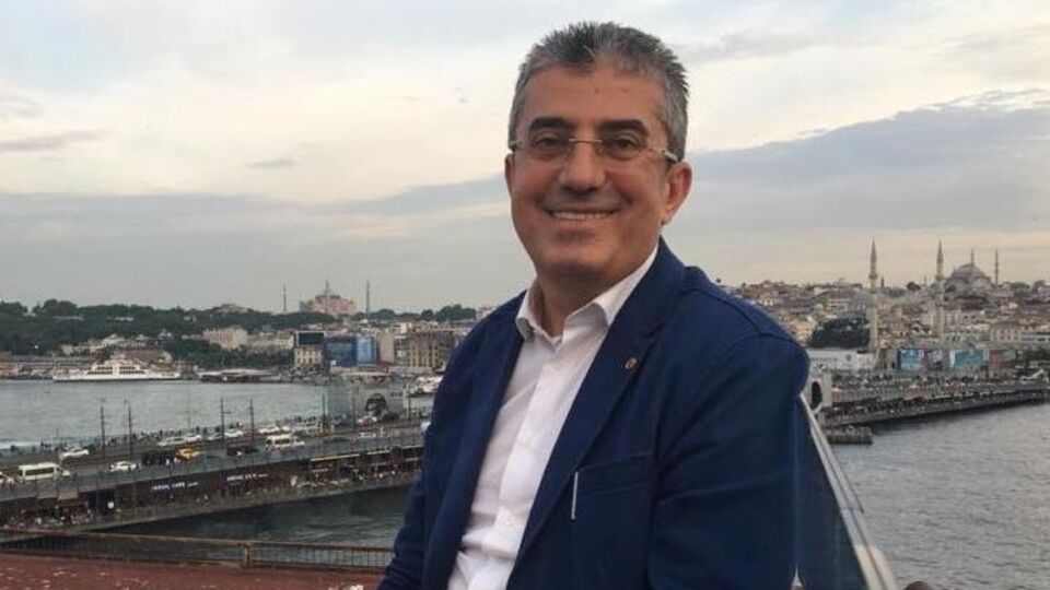 Gökhan Günaydın kimdir?