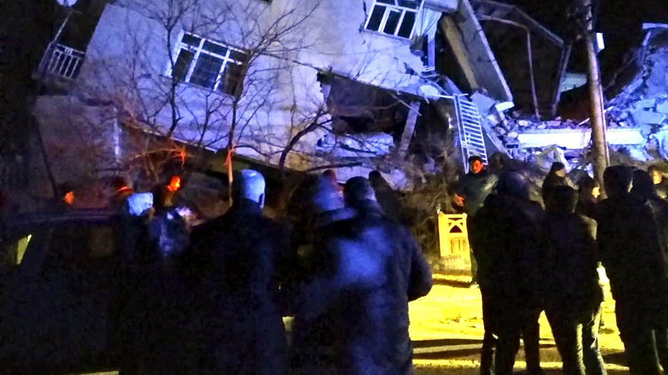 Bakan Soylu ve AFAD'dan cep telefonu uyarısı