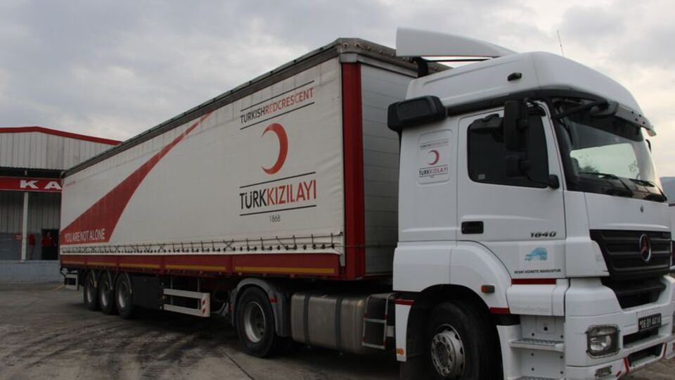 Elazığ'a yardım yağıyor