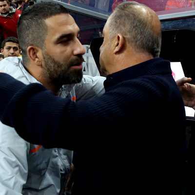 Üç büyükler masaya yatırıldı