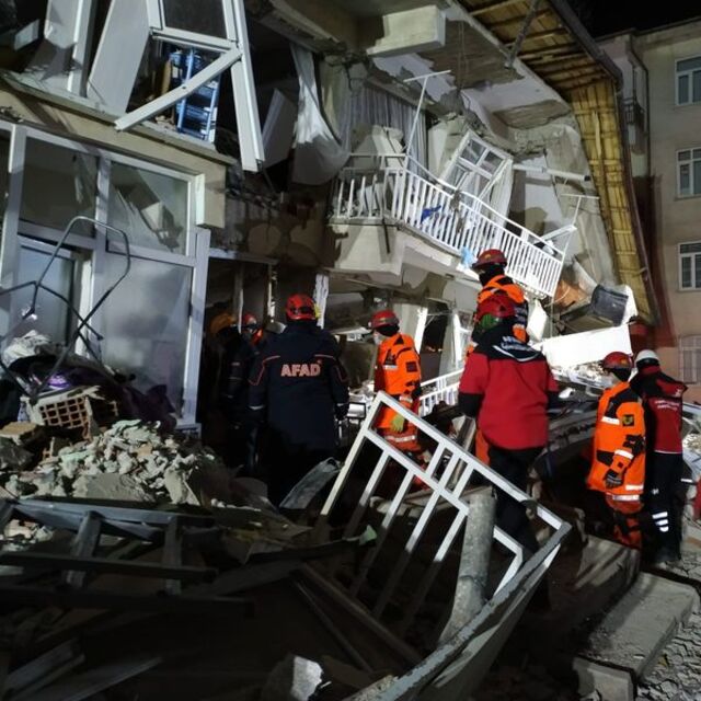 Yurtta ve deprem bölgesinde hava durumu