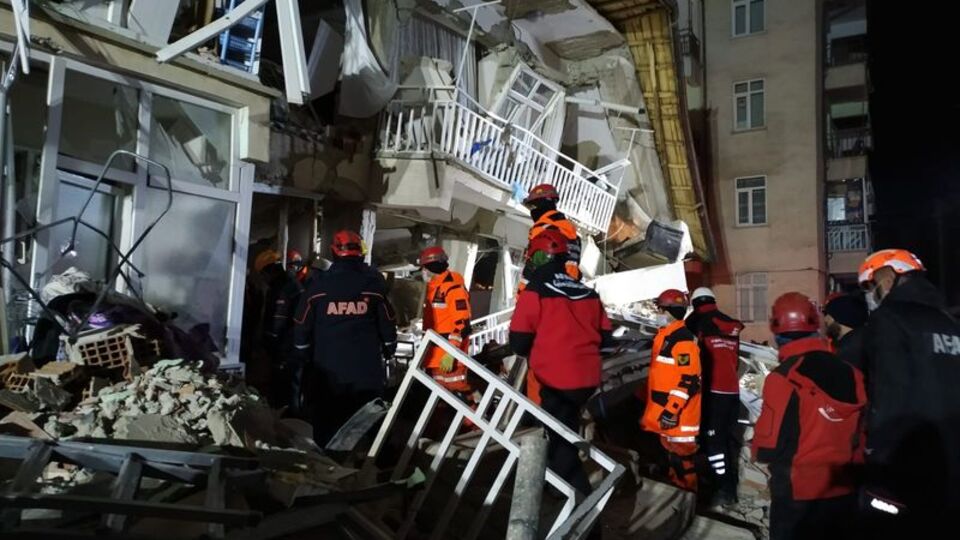 Yurtta ve deprem bölgesinde hava durumu