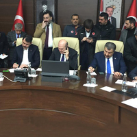 Üç bakandan ortak deprem açıklaması