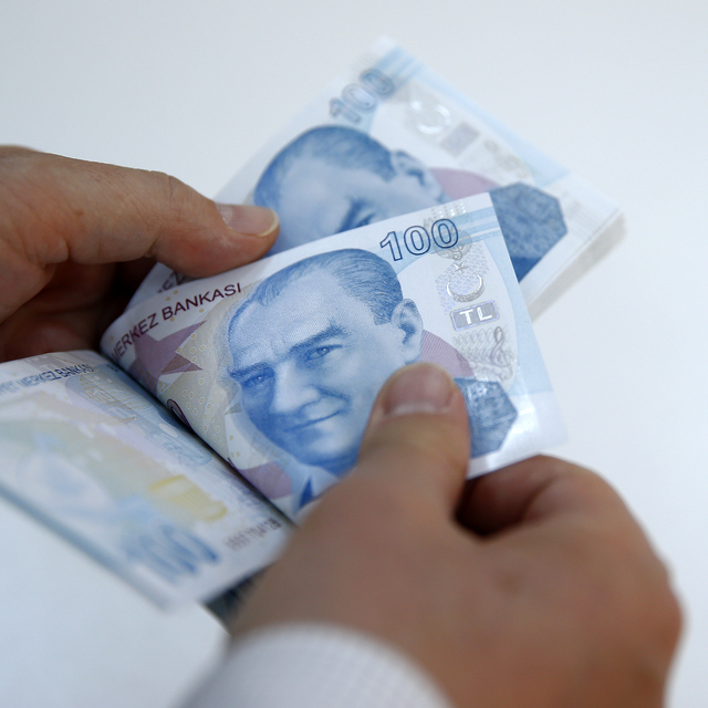 Kamu işçilerine ek ödeme günü belli oldu