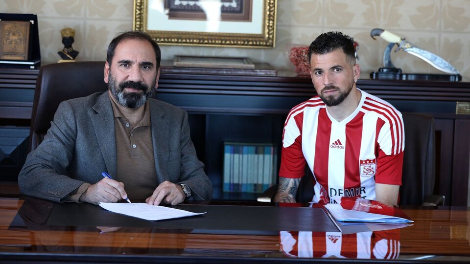 Claudemir, Demir Grup Sivasspor'da