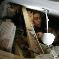 2,5 yaşındaki Nüsra ve annesi kurtarıldı