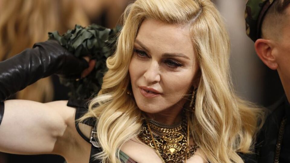Madonna'dan bir iptal daha
