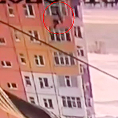 8. kattan düştü yürüyerek uzaklaştı!