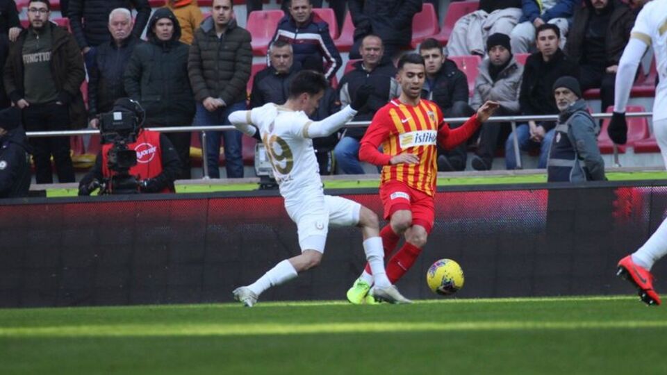 Emre Taşdemir ilk kez oynadı