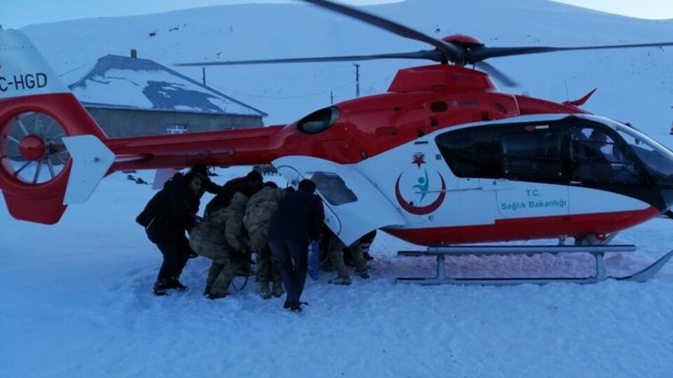 Ağrı'da çığ düştü: 1 ağır yaralı