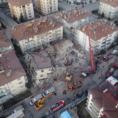 Enkazdaki son kişi de çıkarıldı! 41 canımızı kaybettik!
