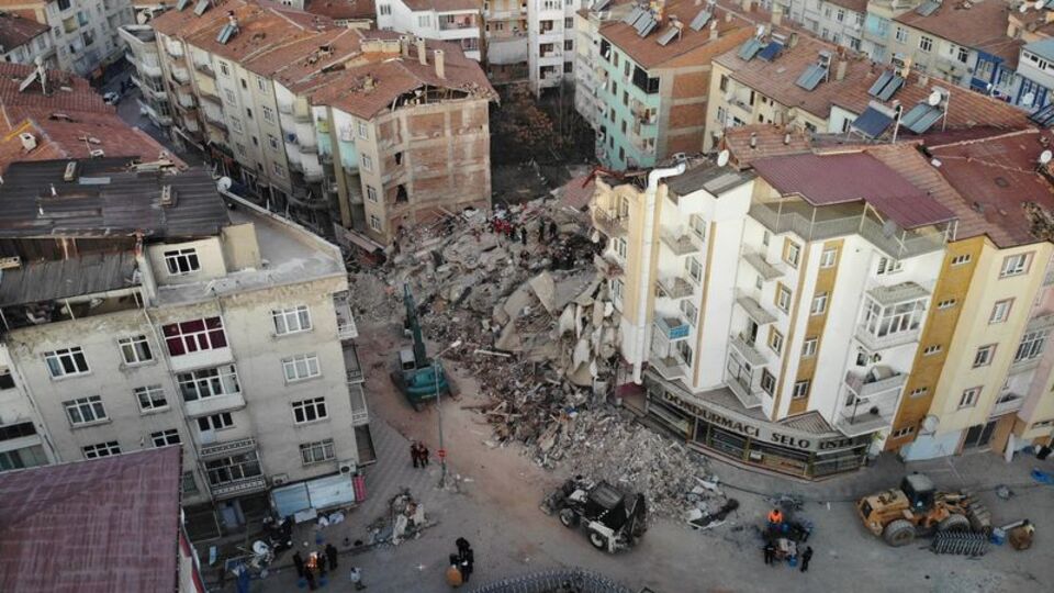 Erdoğan'dan Elazığ ve Malatya'ya 10'ar milyon lira ödenek talimatı