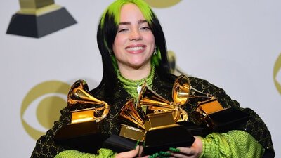 Grammy Ödülleri: Billy Eilish damgasını vurdu, Michelle Obama şaşırttı, Kobe Bryant unutulmadı