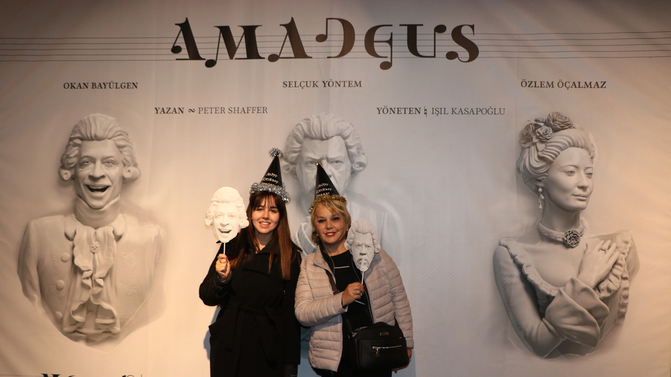 Mozart tiyatroda anıldı