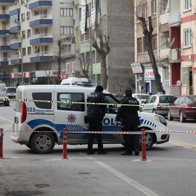 Riskli binalarda 10'ar dakikayla eşya telaşı