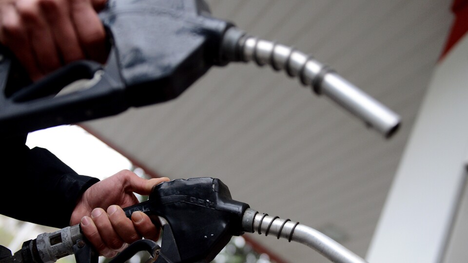 Benzin ve motorinde yeni indirim