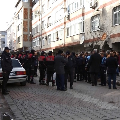 Sultangazi'de yeniden tahliye kararı!