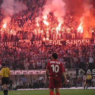 Beşiktaş, efsanesine emanet