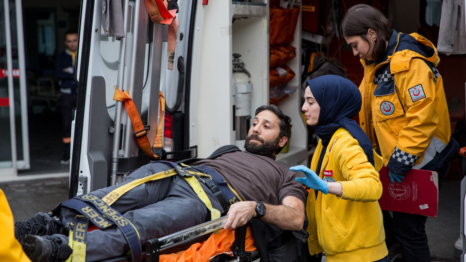 Beyoğlu'nda silahlı saldırı!