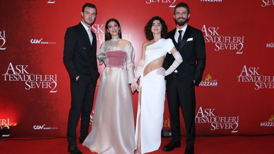 Ayakta alkışlandı