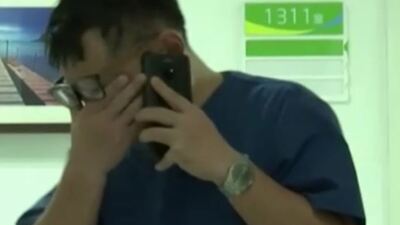 Ölmekte olan arkadaşından telefon aldı! Gözyaşlarını tutamadı!