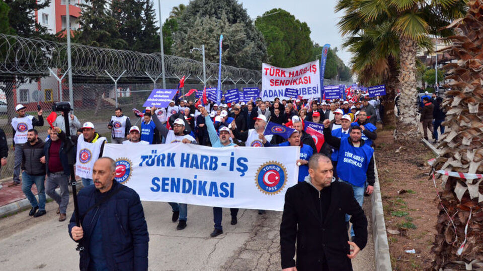 İncirlik'te işten çıkarılmalara karşı eylem