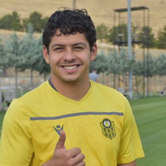 Guilherme sözleşmesini feshetti