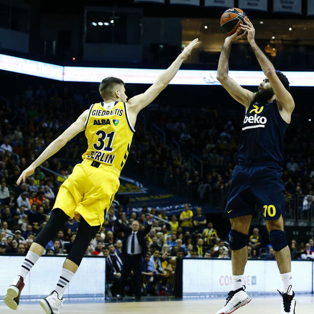 Fenerbahçe Beko'dan 10. galibiyet