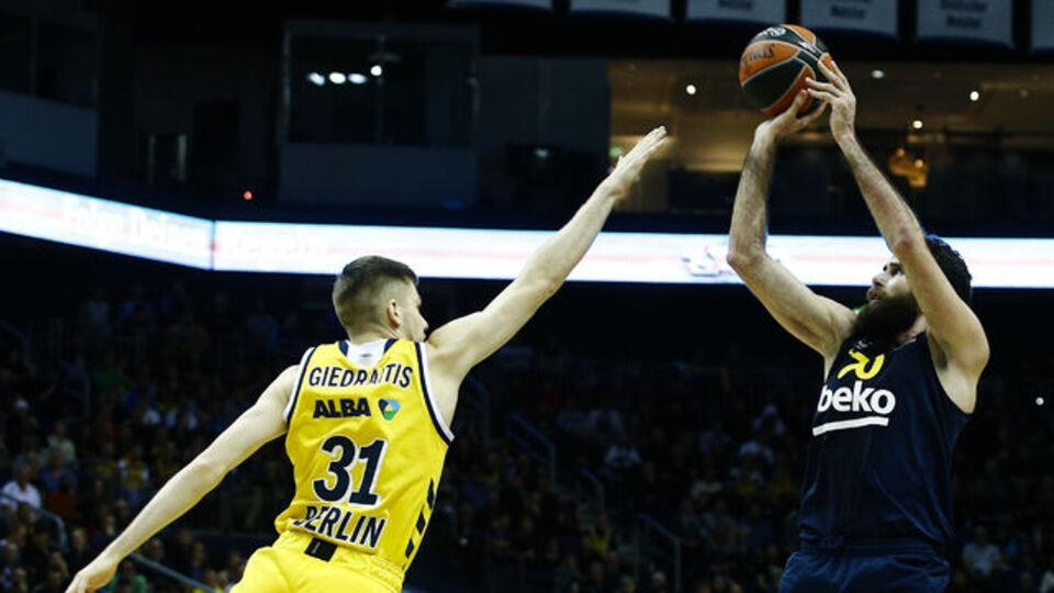 Fenerbahçe Beko'dan 10. galibiyet