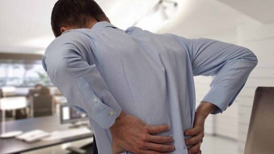 Sırt ağrısına ne iyi gelir? Sırt ağrısı nasıl geçer?