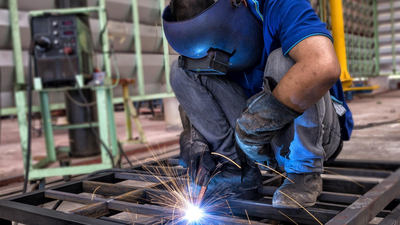 Sanayide toplam istihdam yüzde 1.48 arttı